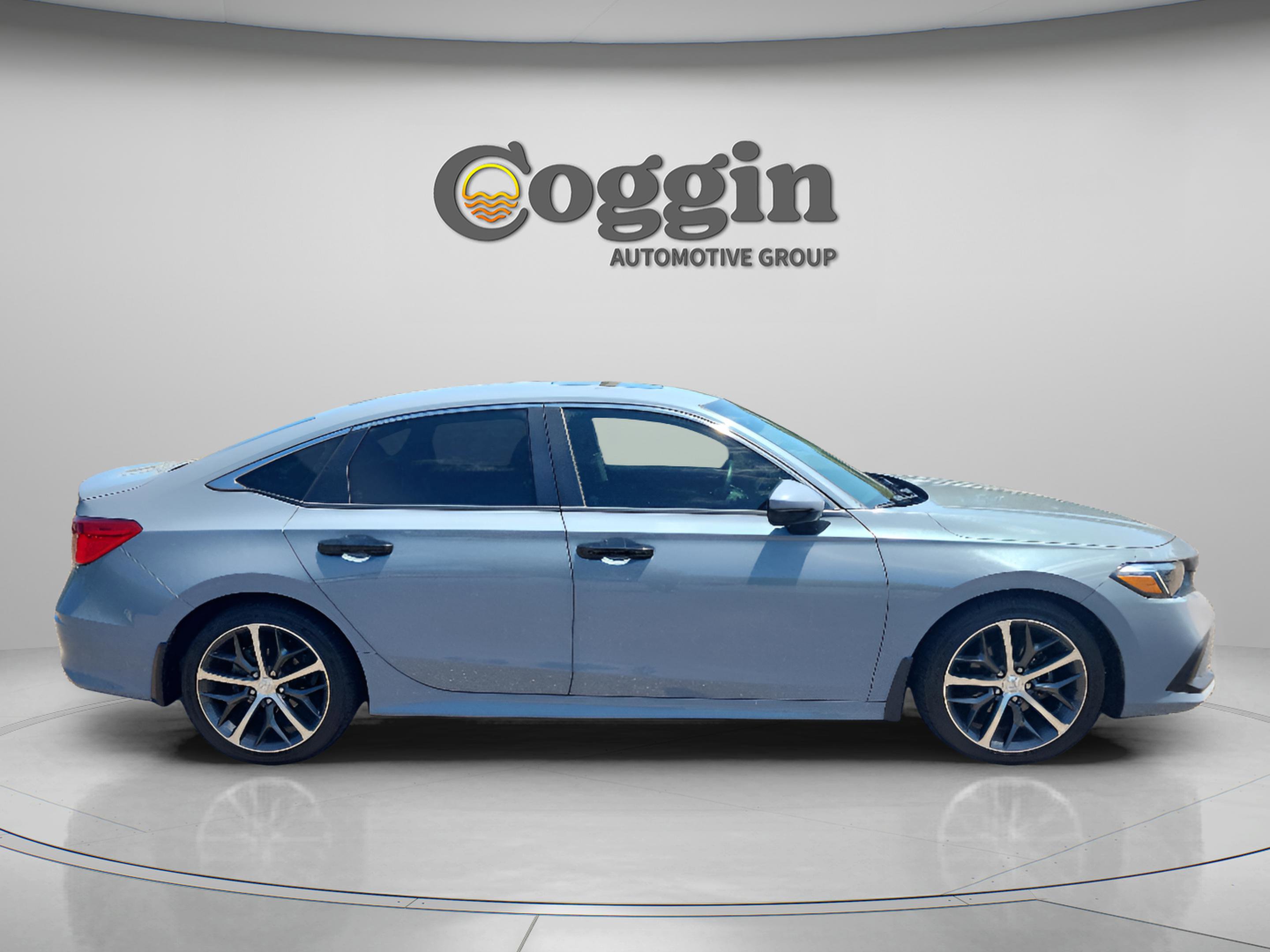 Used 2024 Honda Civic Touring image 6