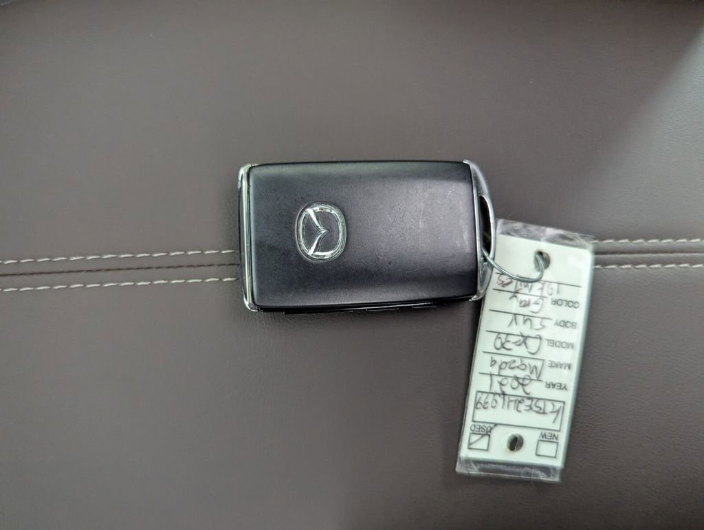 Used 2021 MAZDA CX-30 2.5 Turbo w/ Premium Plus Pkg image 24