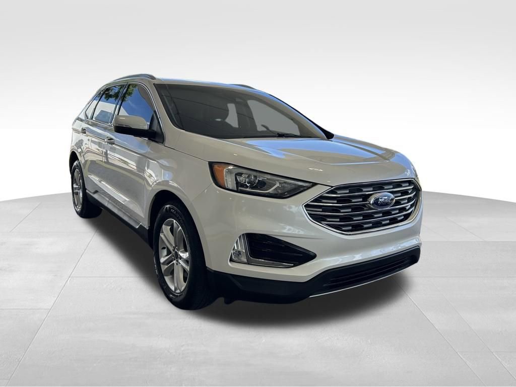 Used 2019 Ford Edge SEL w/ Equipment Group 201A FWD image 2