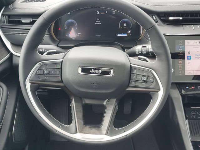 New 2026 Jeep Grand Cherokee Limited AWD/4WD image 14