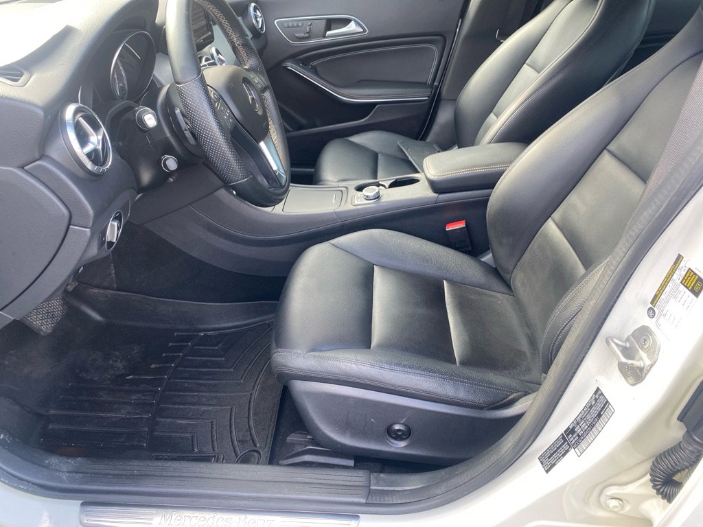 Used 2014 Mercedes-Benz CLA 250 250 4MATIC image 9