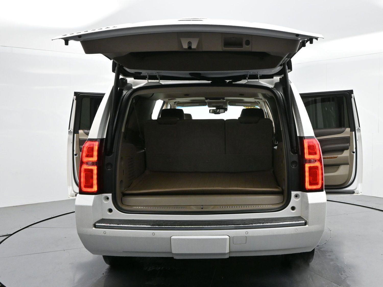 Used 2016 Chevrolet Suburban LTZ AWD/4WD image 52