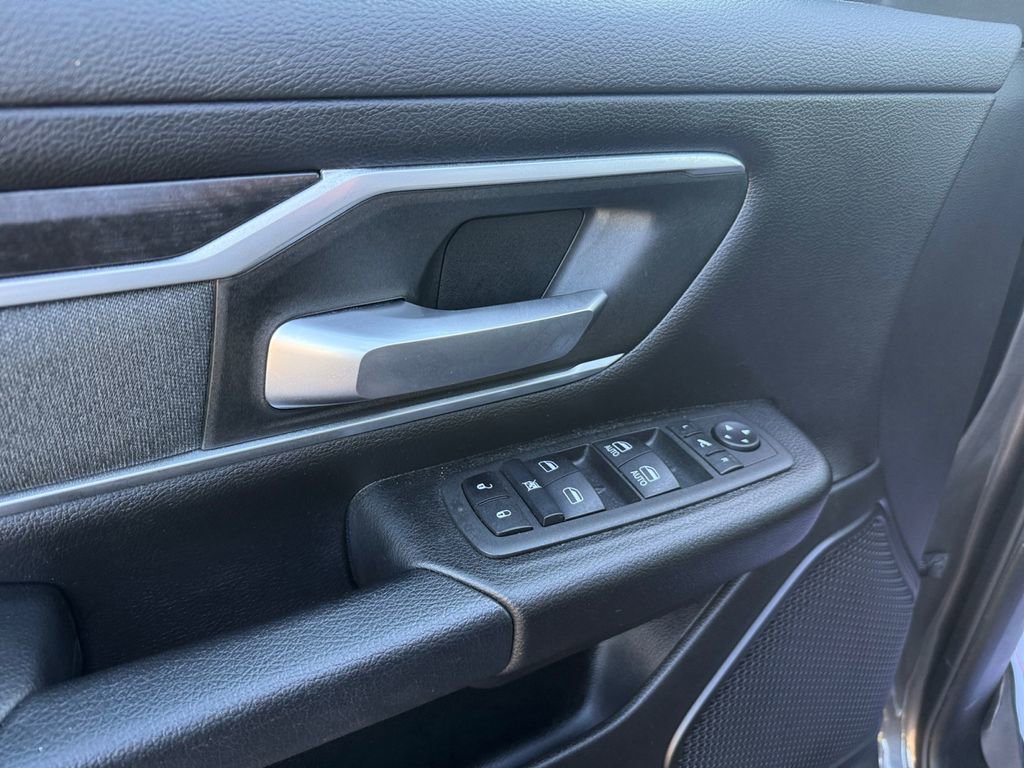 Used 2023 RAM 1500 Big Horn AWD/4WD image 19