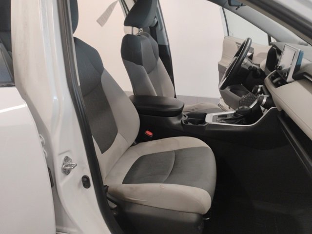Used 2019 Toyota RAV4 XLE image 24