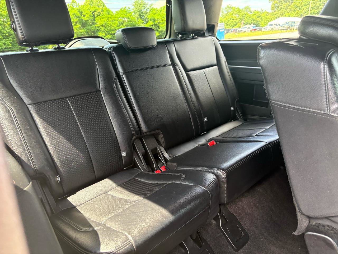 Used 2019 Ford Expedition XLT w/ Equipment Group 201A AWD/4WD image 54