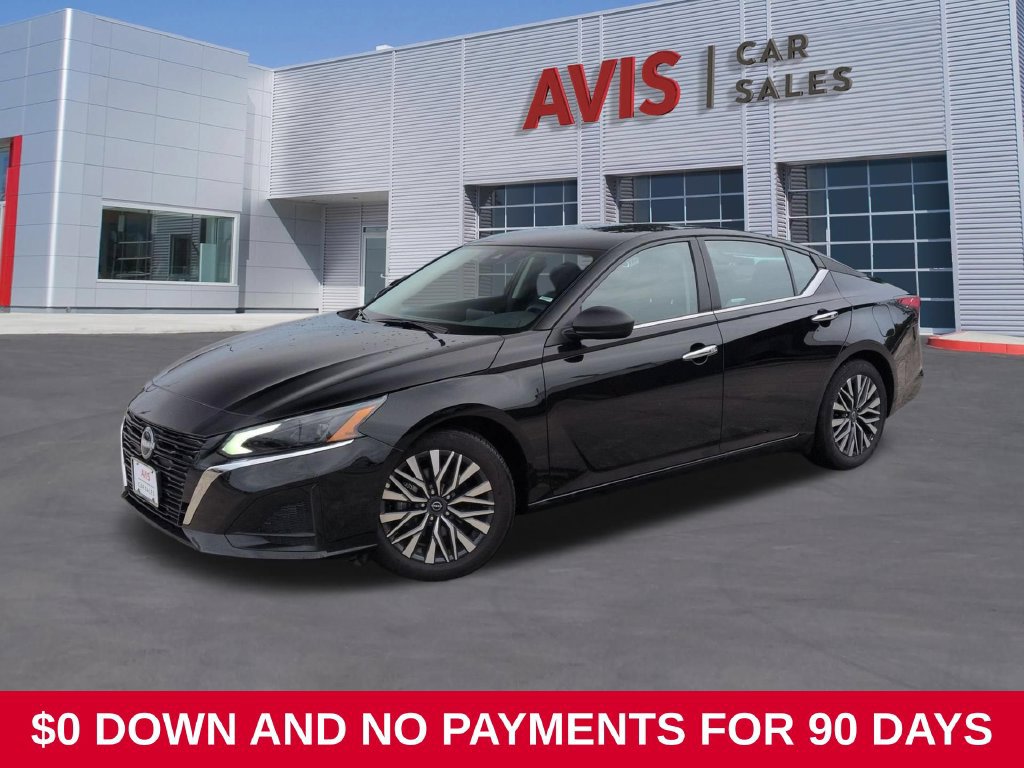 Used 2025 Nissan Altima 2.5 SV FWD image 1