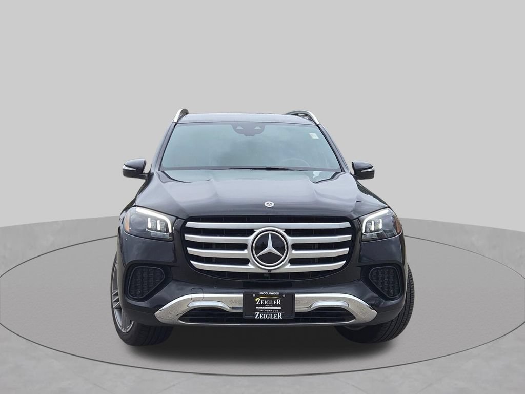 Used 2025 Mercedes-Benz GLS 450 4MATIC image 4