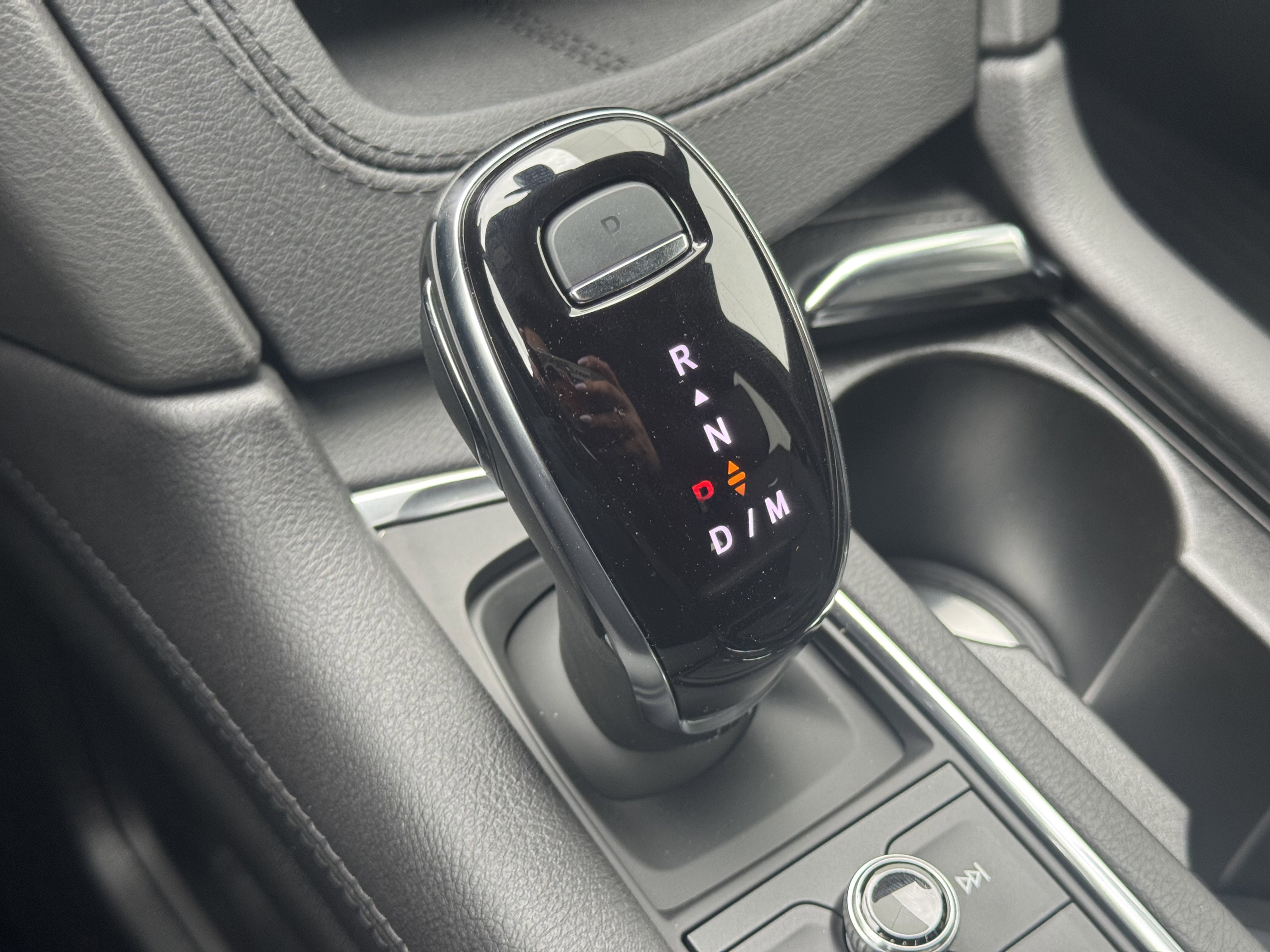 New 2025 Cadillac XT6 Premium Luxury w/ Technology Package image 24