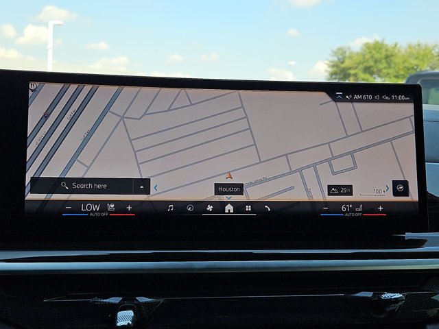 Used 2025 BMW X7 xDrive40i w/ M Sport Package AWD/4WD image 13