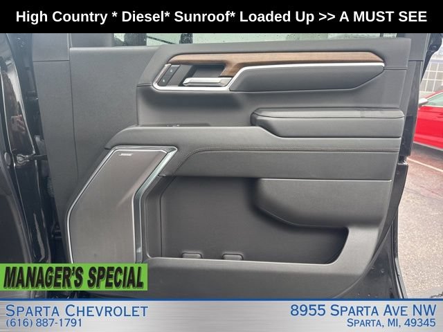 Used 2024 Chevrolet Silverado 2500 High Country AWD/4WD image 24