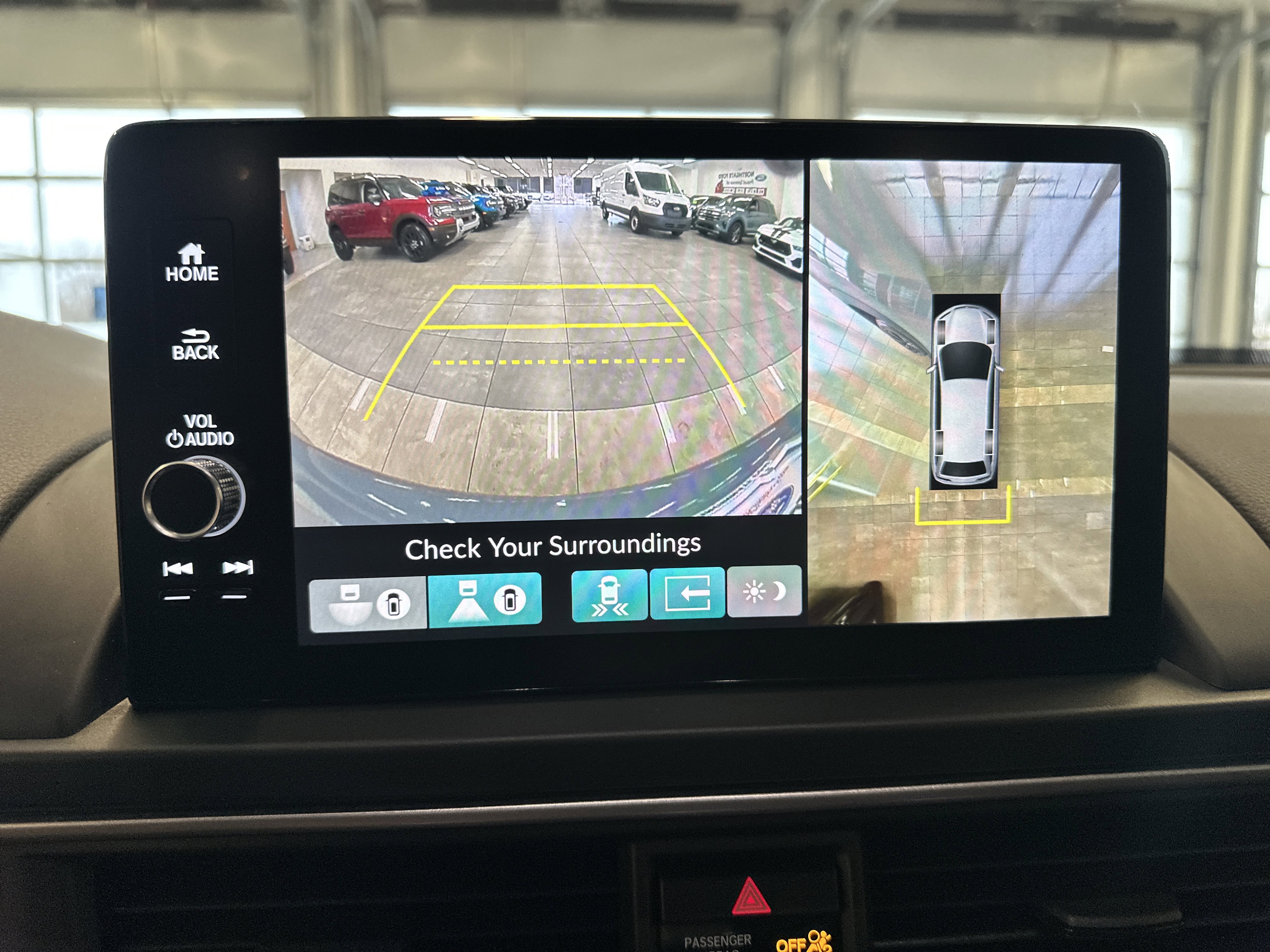 Used 2025 Honda Pilot Black Edition image 36