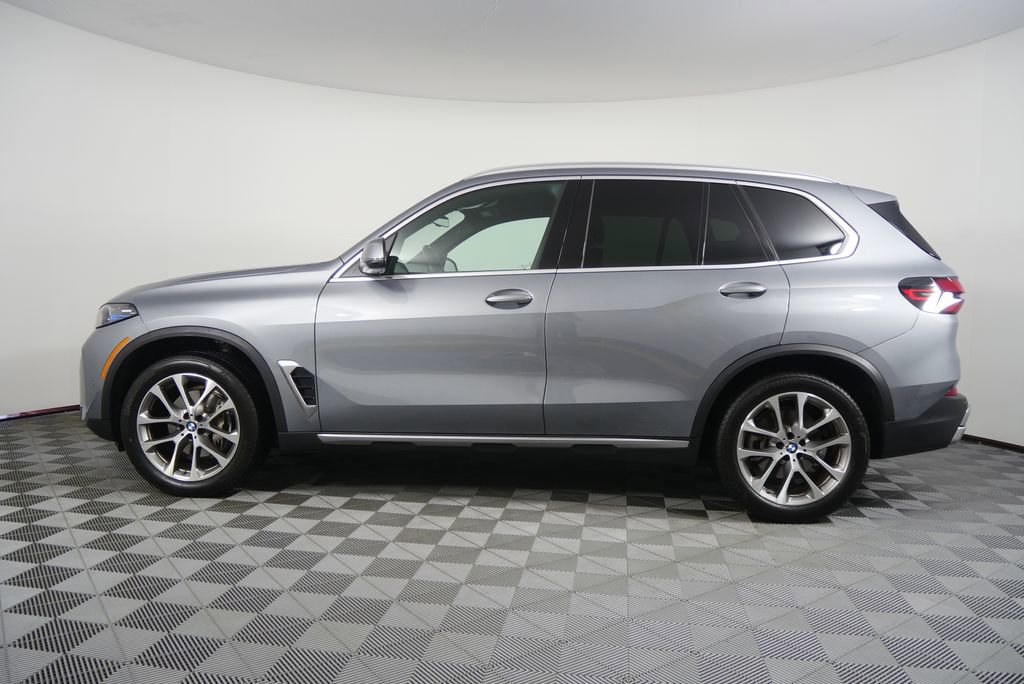 Certified 2025 BMW X5 xDrive40i image 6