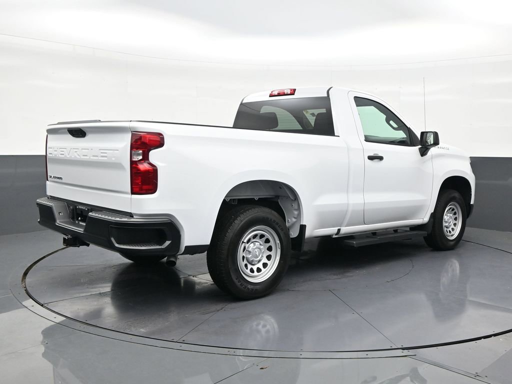 Used 2025 Chevrolet Silverado 1500 W/T w/ WT Value Package RWD image 5