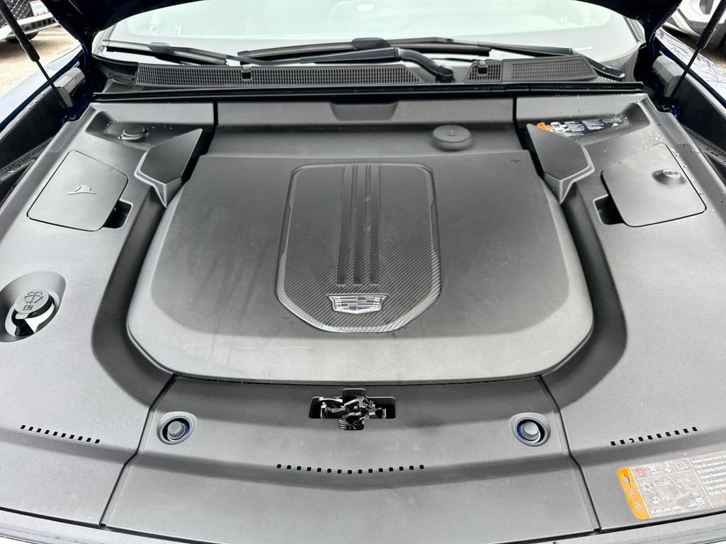 Used 2024 Cadillac Lyriq Luxury image 18