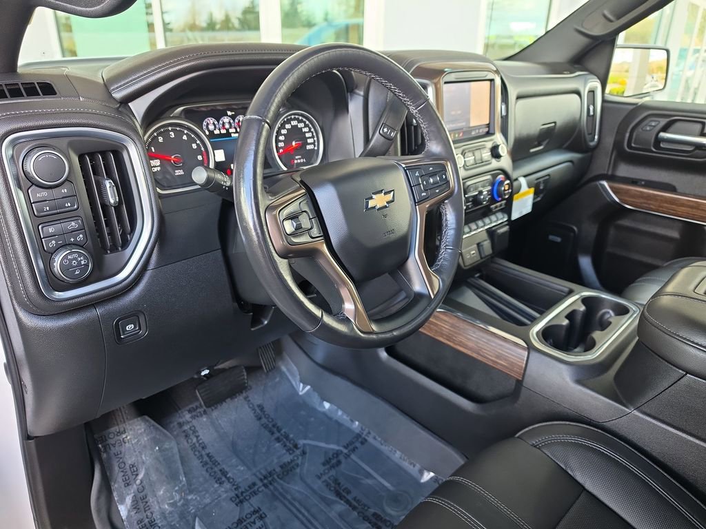 Certified 2019 Chevrolet Silverado 1500 High Country w/ Z71 Off-Road Package image 11