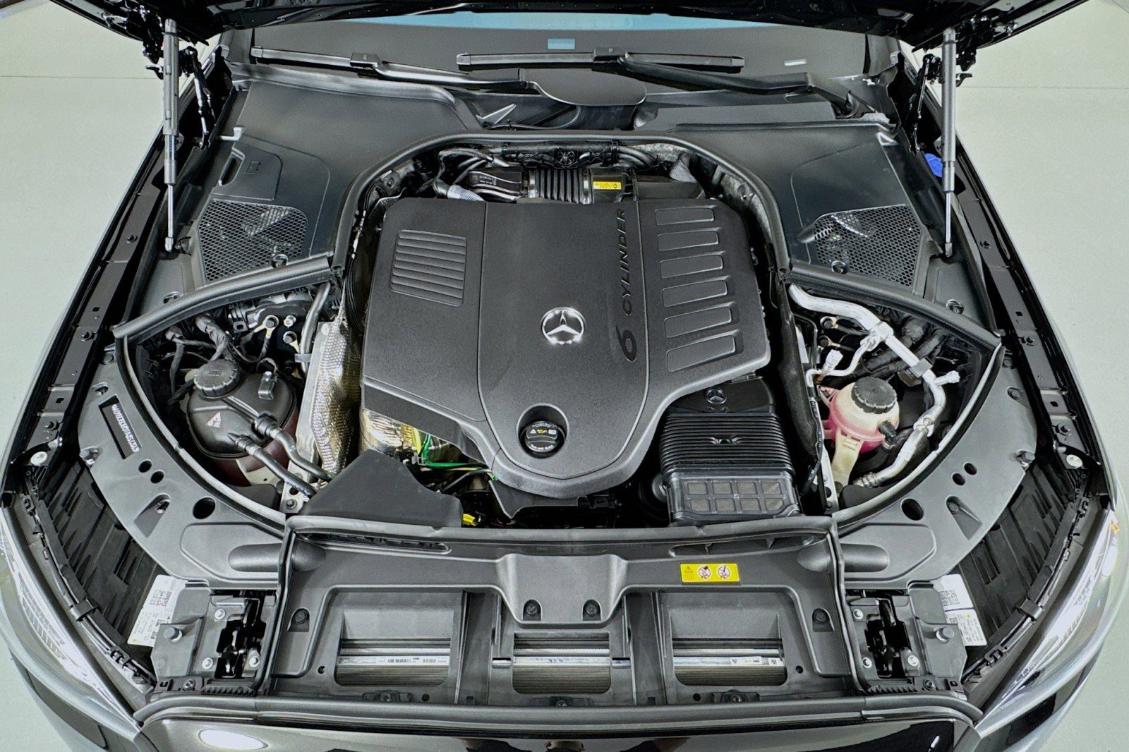 New 2026 Mercedes-Benz S 500 4MATIC image 10