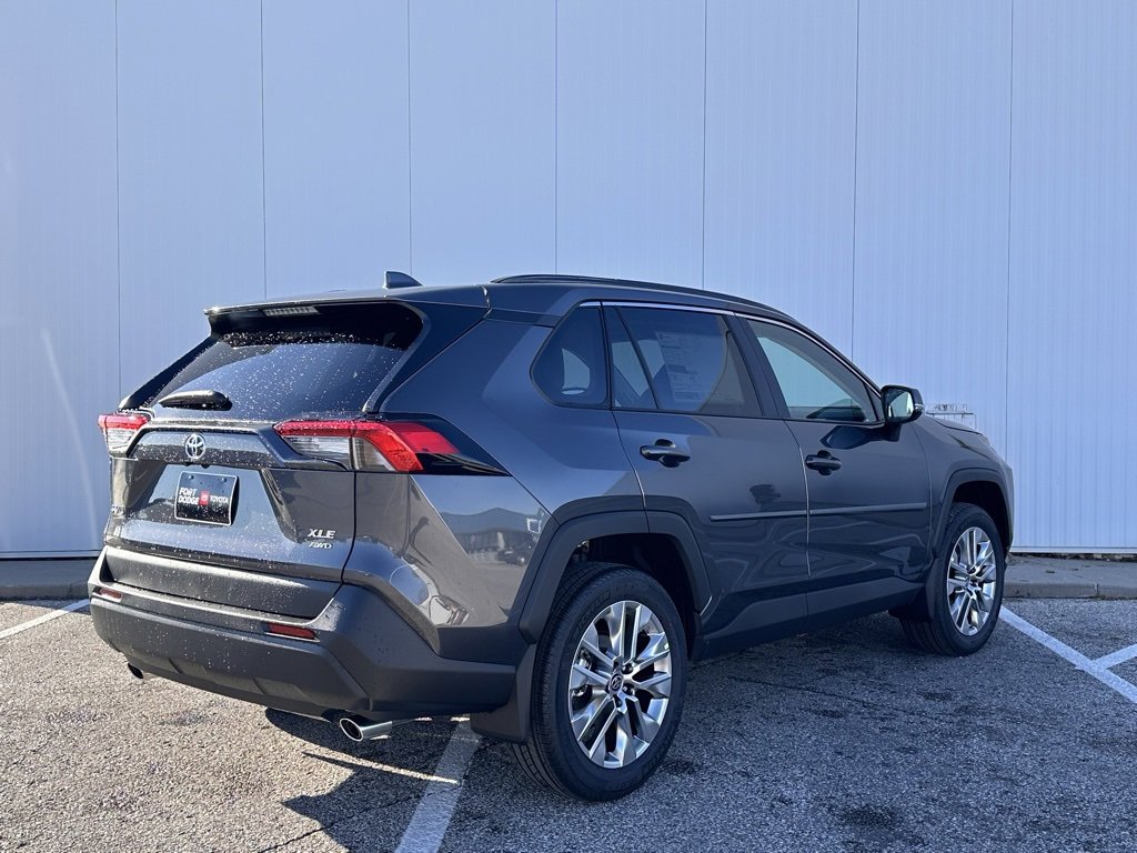 New 2025 Toyota RAV4 XLE Premium image 5