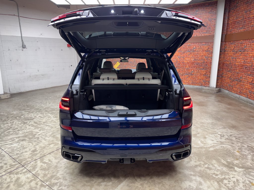 New 2027 BMW X7 M60i AWD/4WD image 25