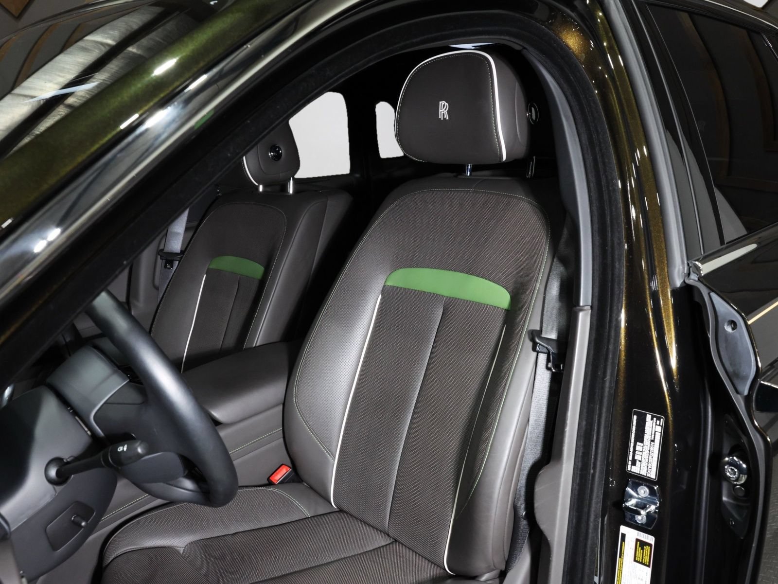 Used 2023 Rolls-Royce Ghost AWD/4WD image 47