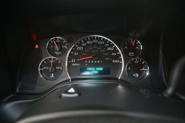 Used 2022 Chevrolet Express 2500 LS w/ Driver Convenience Package RWD image 8