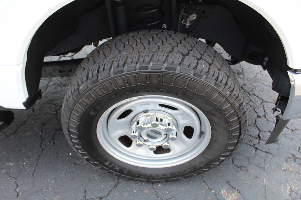 Used 2023 Ford F350 XL w/ XL Chrome Package AWD/4WD image 28