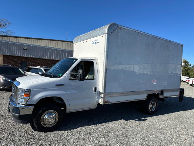 Used 2021 Ford E-450 and Econoline 450 Super Duty w/ Power Windows & Locks Group