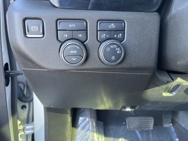 Used 2022 Chevrolet Silverado 1500 LT image 26