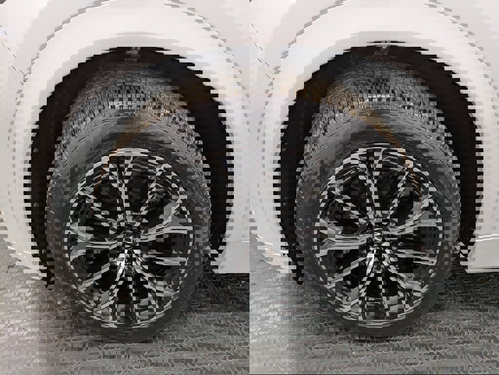 Certified 2025 MAZDA CX-70 3.3 Turbo S w/ Premium Package image 7