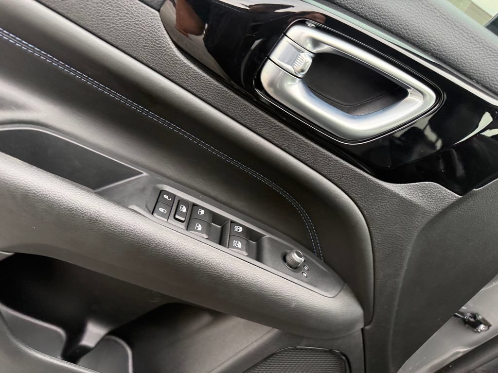 New 2026 Jeep Compass Latitude AWD/4WD image 6