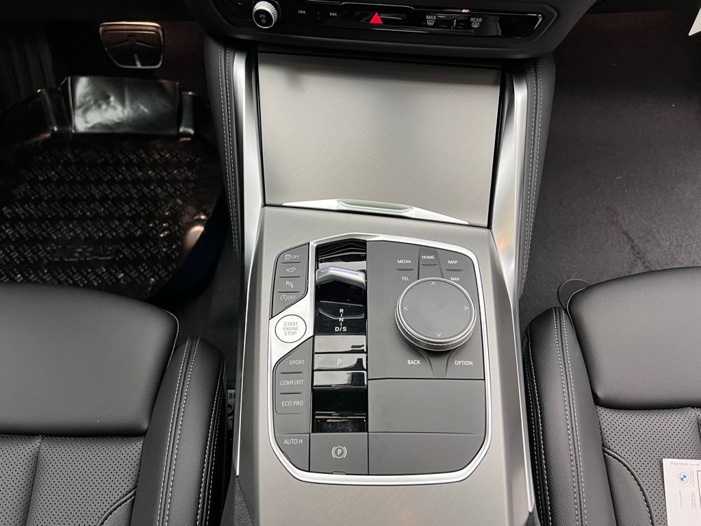 Used 2026 BMW 230i Coupe RWD image 11