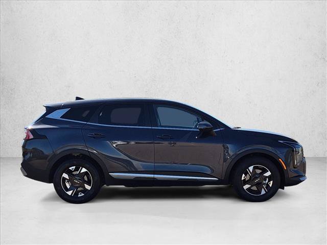 Used 2026 Kia Sportage LX FWD image 4