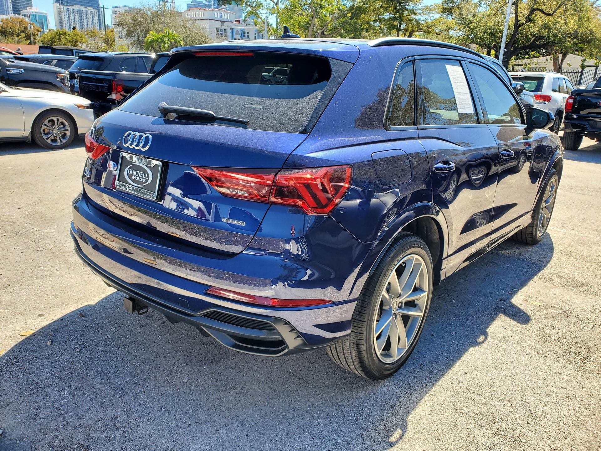 Used 2021 Audi Q3 2.0T Premium Plus w/ Premium Plus Package image 3