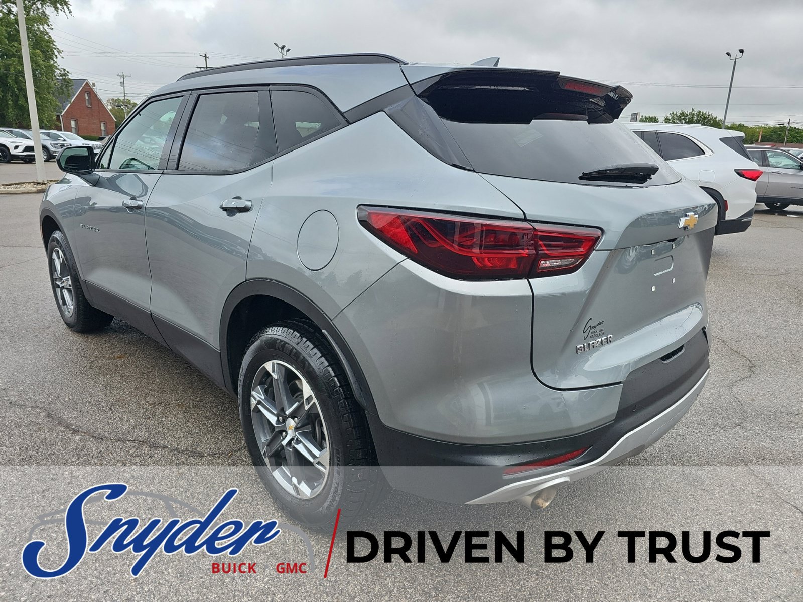 Used 2024 Chevrolet Blazer LT w/ Convenience Package FWD image 5