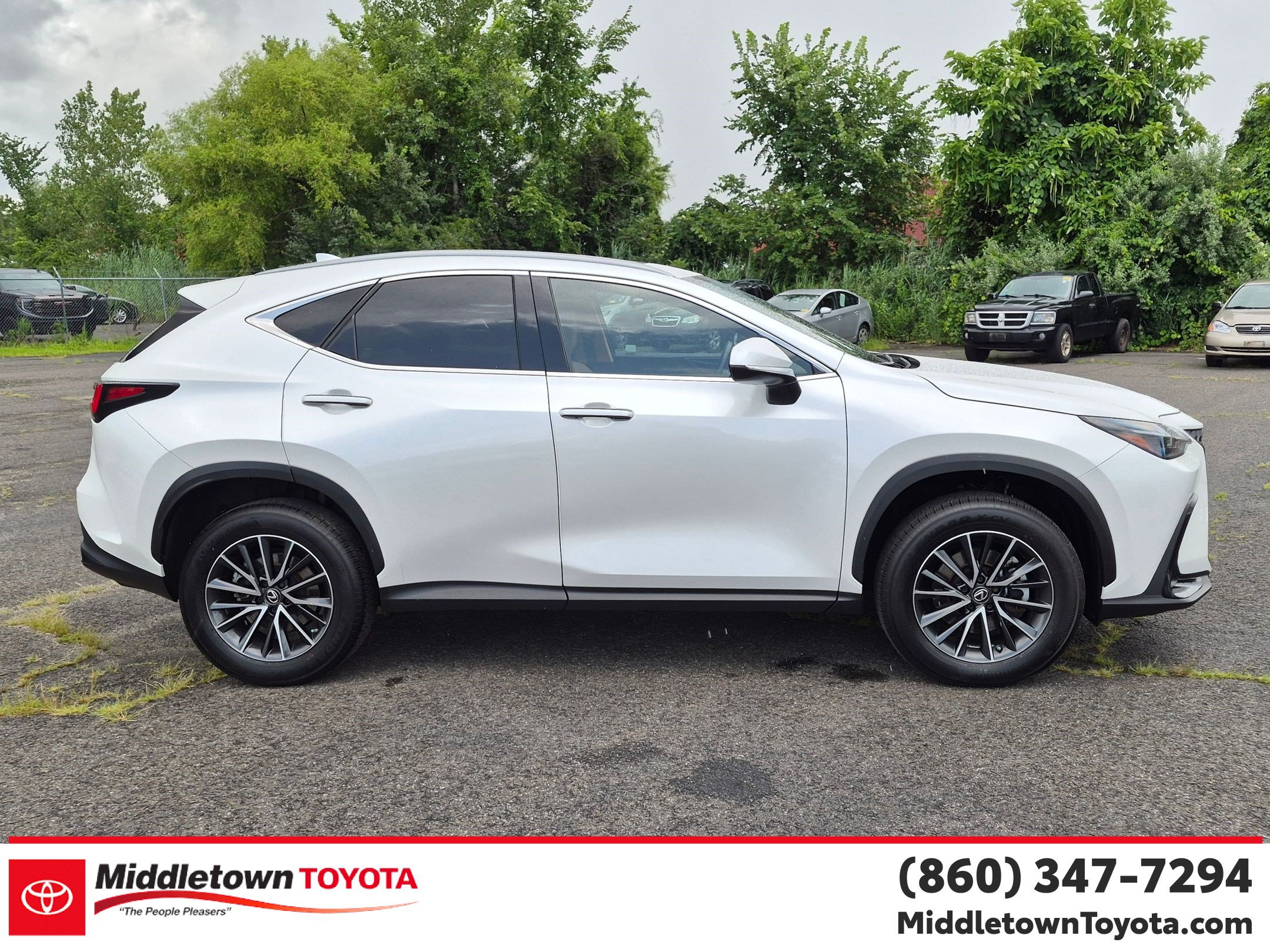 Used 2022 Lexus NX 350 AWD w/ Cold Area Package image 2