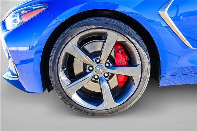 Used 2021 Genesis G70 3.3T w/ Sport Package image 9