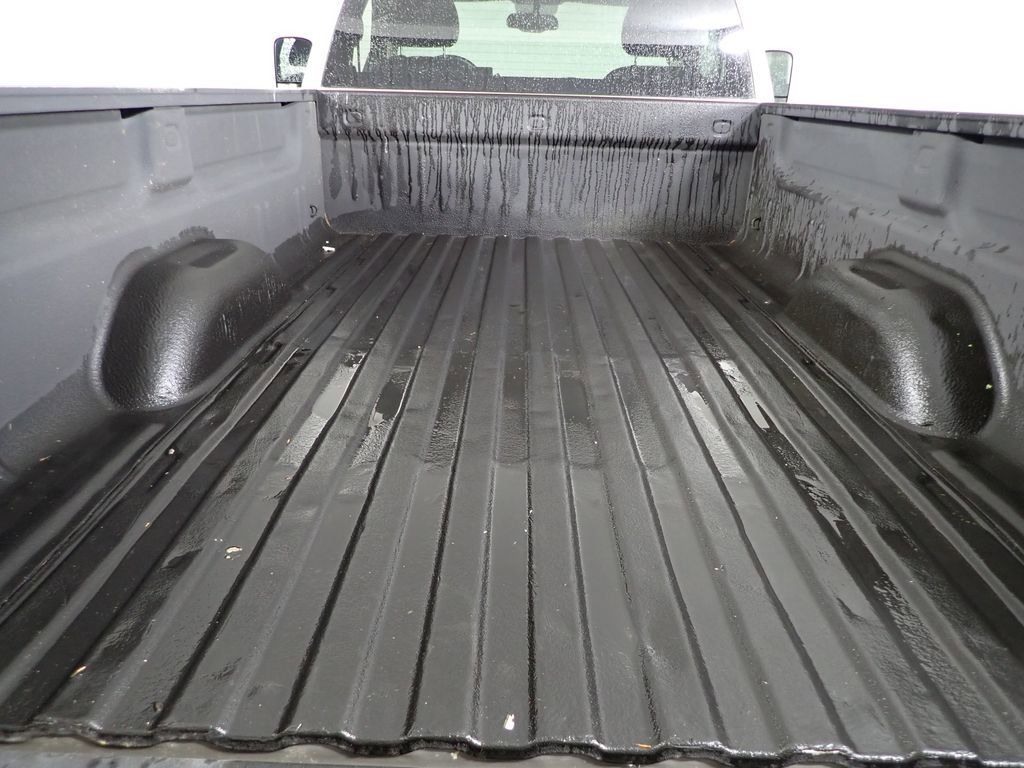 Used 2007 Chevrolet Silverado 2500 LT w/ Suspension Package, Off-Road AWD/4WD image 18