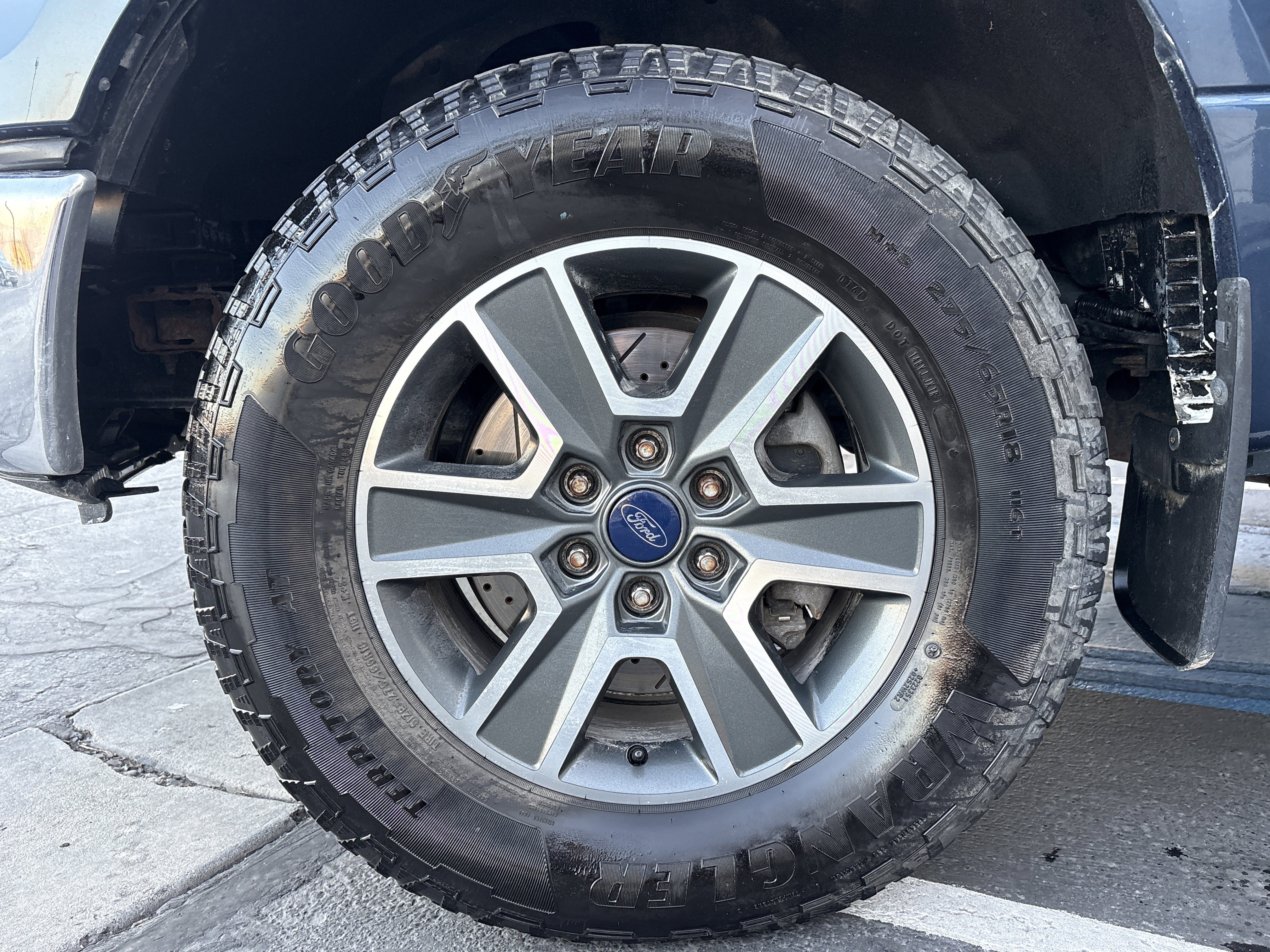 Used 2017 Ford F150 XLT w/ Equipment Group 301A Mid image 10