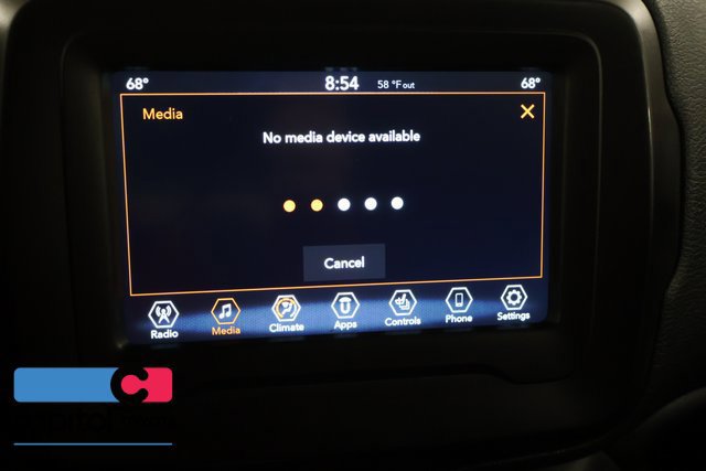 Used 2020 Jeep Renegade Latitude w/ Cold Weather Group FWD image 21