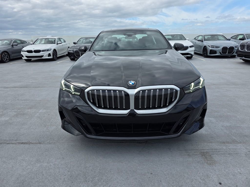 New 2026 BMW 530i w/ M Sport Package RWD image 2