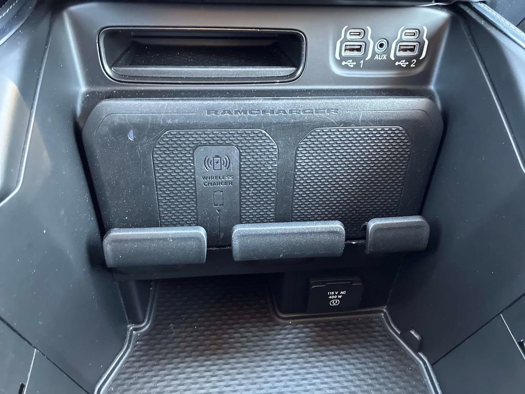 Used 2022 RAM 1500 Limited AWD/4WD image 35