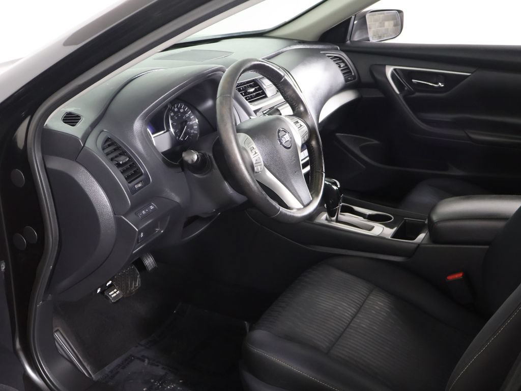 Used 2018 Nissan Altima 2.5 SV FWD image 19