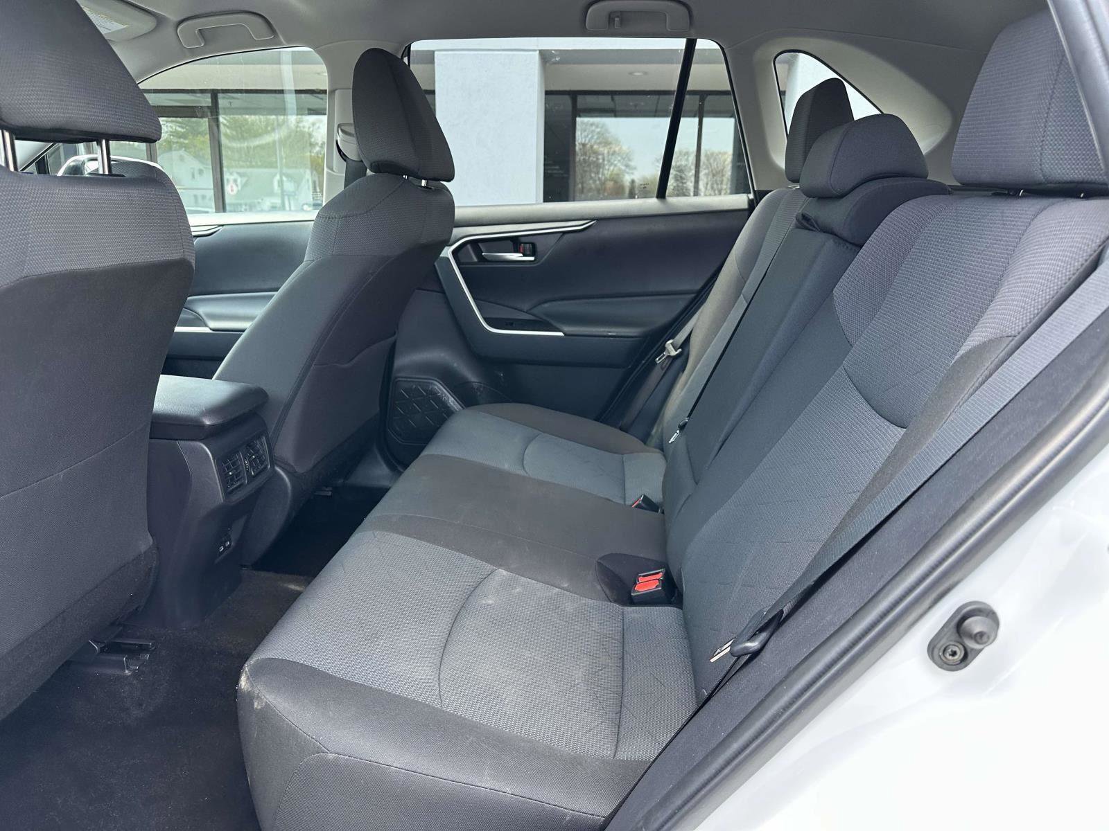 Certified 2025 Toyota RAV4 XLE AWD/4WD image 16