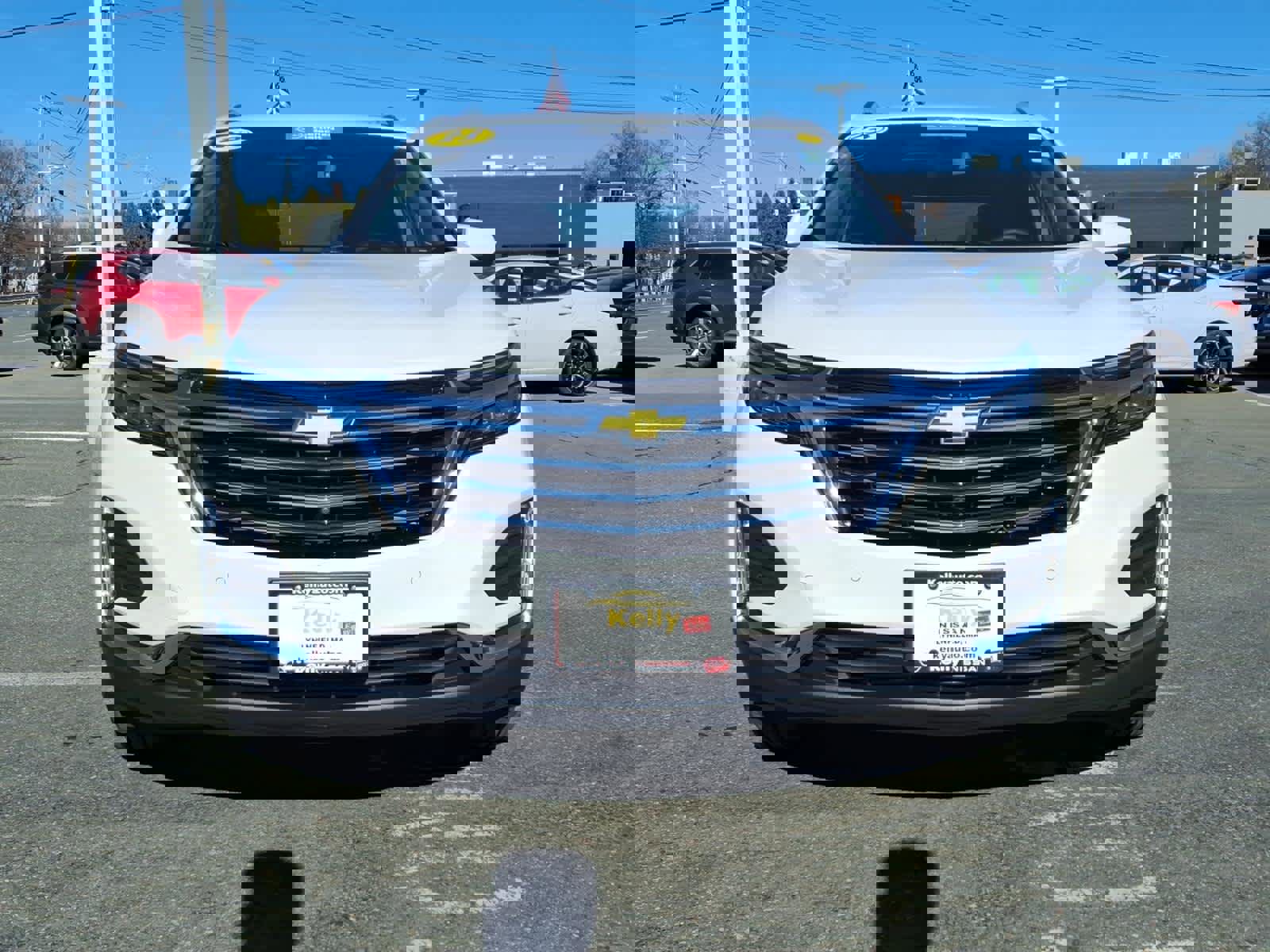 Used 2023 Chevrolet Equinox Premier image 2