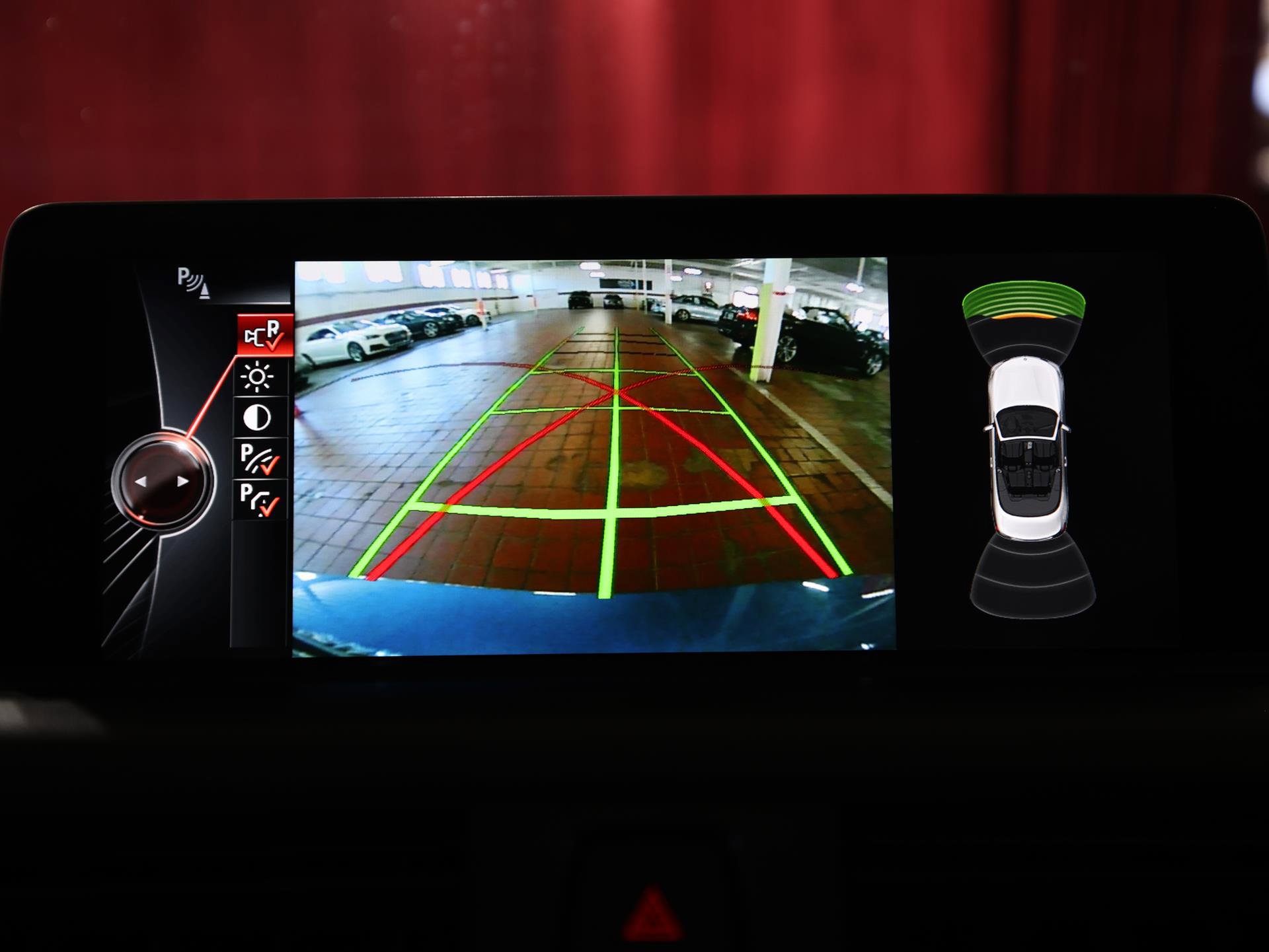 Used 2015 BMW M235i Convertible image 21