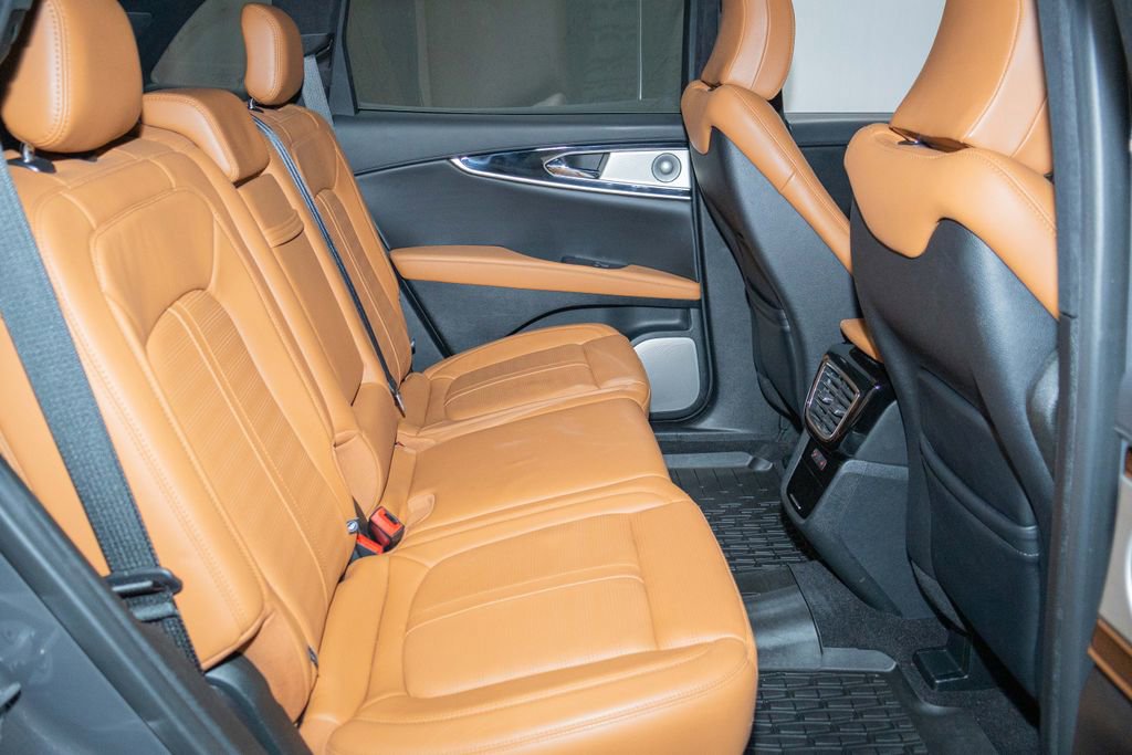 Used 2022 Lincoln Nautilus Black Label AWD/4WD image 14