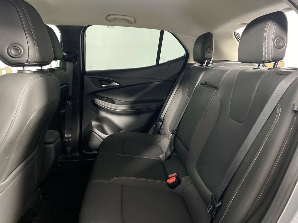 Certified 2024 Buick Encore GX Preferred w/ Comfort Package FWD image 21