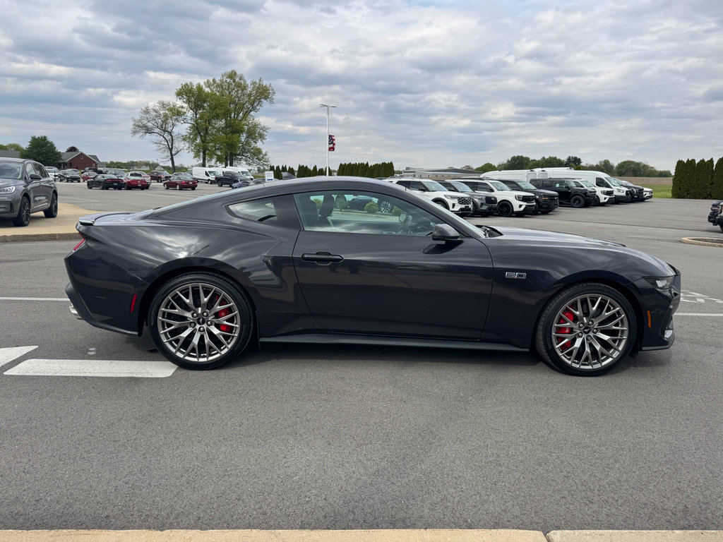 Used 2024 Ford Mustang GT Premium RWD image 11