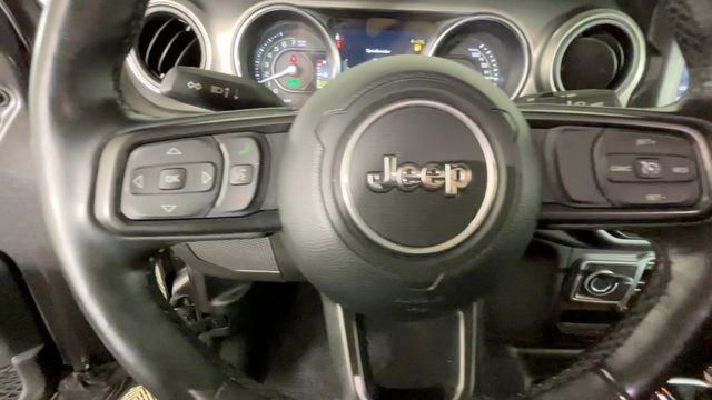 Used 2023 Jeep Wrangler Unlimited w/ Cold Weather Group AWD/4WD image 27