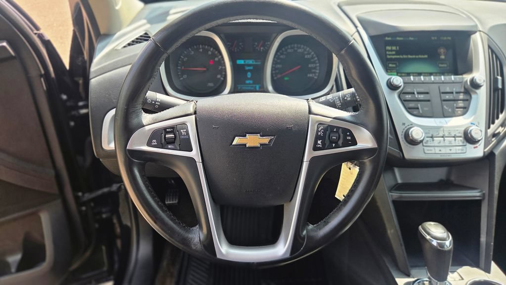 Used 2017 Chevrolet Equinox LT w/ Midnight Edition AWD/4WD image 16