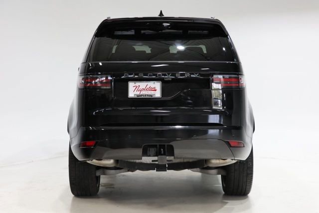 Used 2024 Land Rover Discovery Dynamic SE image 7